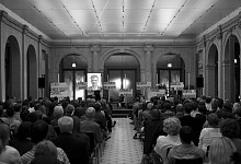 2010 WER KRIEGT DIE KRISE? Festveranstaltung und Preisfrage der Jungen Akademie an der Berlin-Brandenburgischen Akademie der Wissenschaften und der Deutschen Akademie der Naturforscher Leopoldina Halle